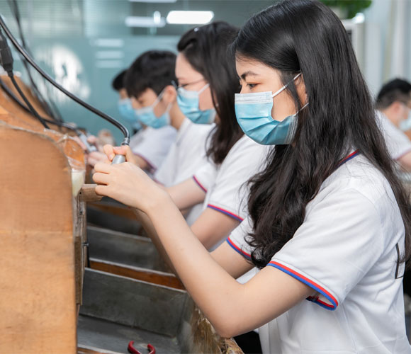 silver jewelry polishing