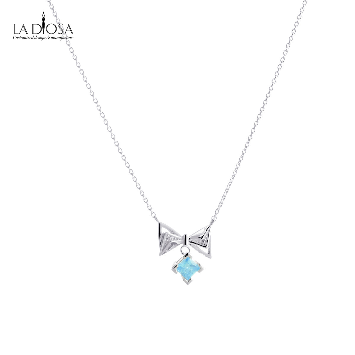 Blue Butterfly Necklace - ladiosa